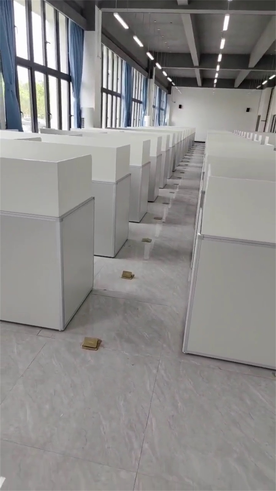 升降屏風